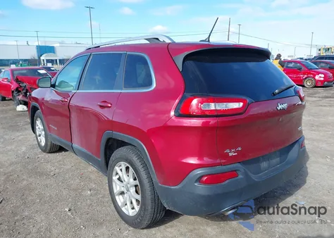 2015 Jeep Cherokee Latitude z USA, uszkodzony, nr VIN 1C4PJMCB3FW739112